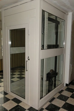 élévateur vertical